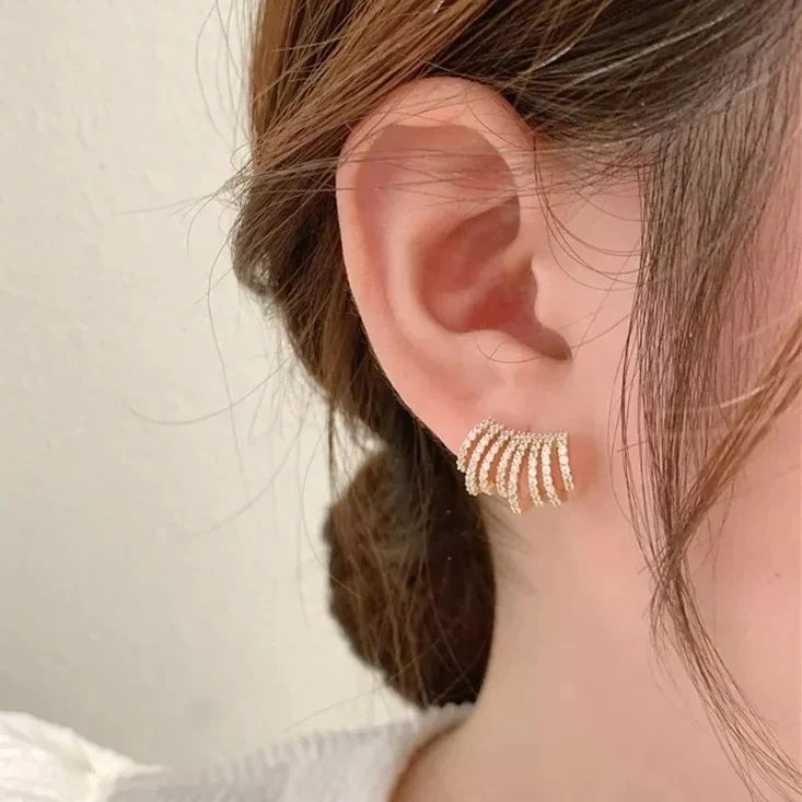 Lustrè Studs