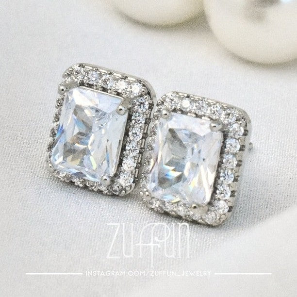 Elegance Studs - White