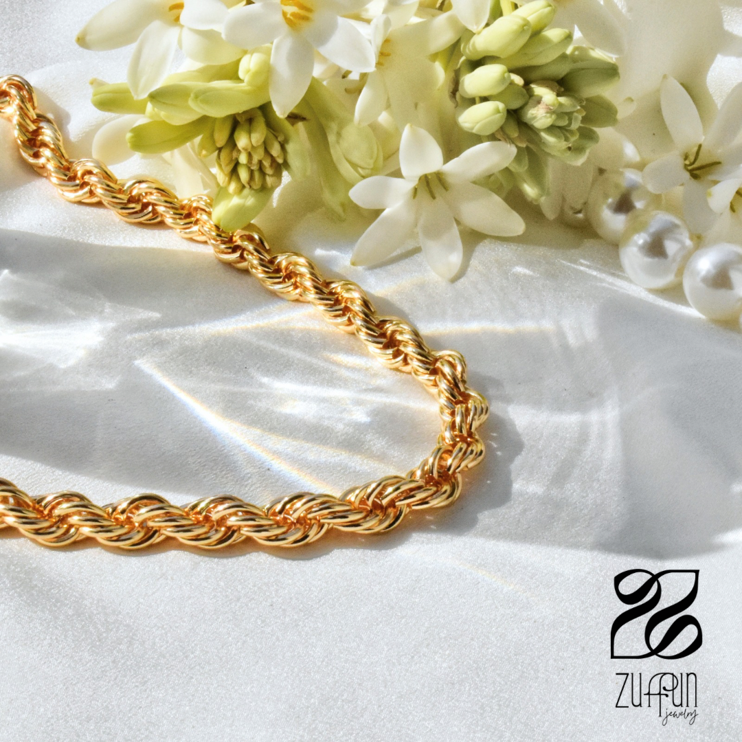 Twisted Corde Necklace