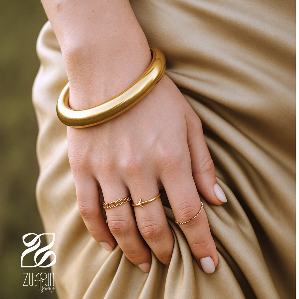 Luxe Gold Bangle