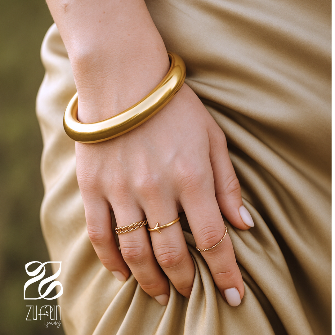 Luxe Gold Bangle